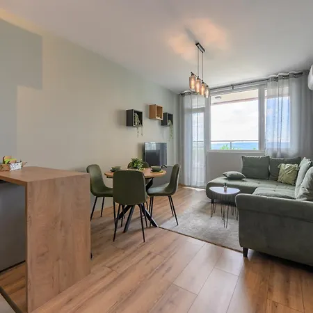 Апартаменты Apartment-4 People- Sea View Варна