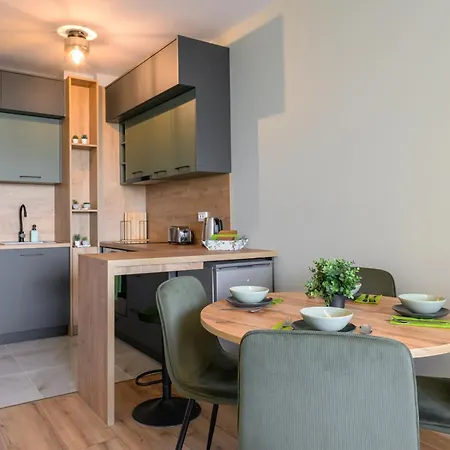 Апартаменты Apartment-4 People- Sea View